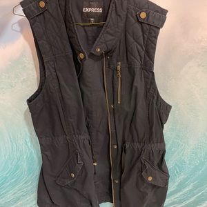 ✨Express Black Vest: Large